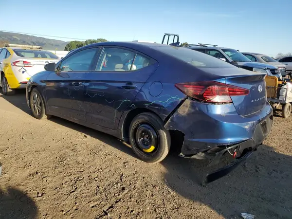 5NPD84LF8KH410682 2019 HYUNDAI ELANTRA - Image 2