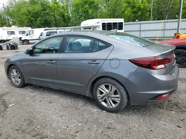 5NPD84LF8KH411752 2019 HYUNDAI ELANTRA - Image 2