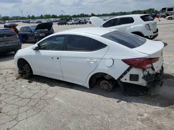 5NPD84LF8KH413999 2019 HYUNDAI ELANTRA - Image 2