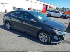 5NPD84LF8KH415140 2019 HYUNDAI ELANTRA