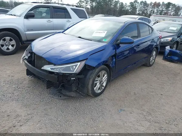 5NPD84LF8KH416823 2019 HYUNDAI ELANTRA - Image 2