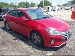 5NPD84LF8KH418409 2019 HYUNDAI ELANTRA
