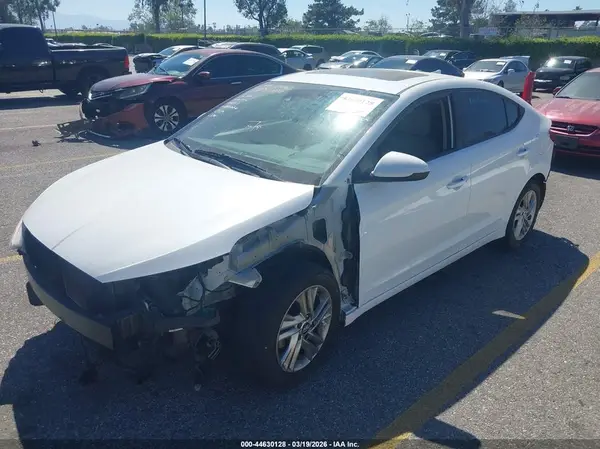 5NPD84LF8KH422038 2019 HYUNDAI ELANTRA - Image 2