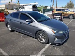 5NPD84LF8KH422492 2019 HYUNDAI ELANTRA