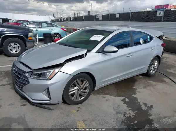 5NPD84LF8KH424033 2019 HYUNDAI ELANTRA - Image 2