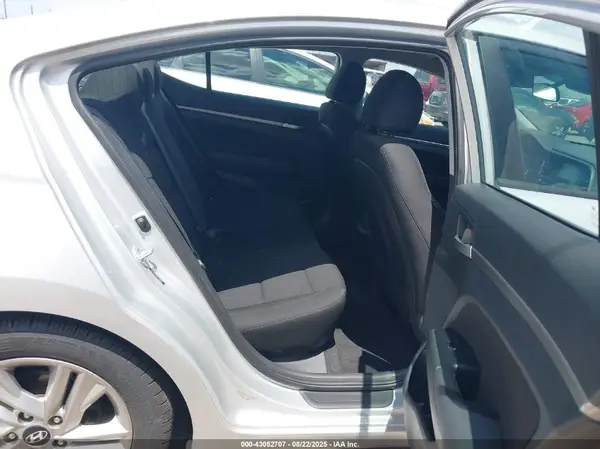 5NPD84LF8KH428180 2019 HYUNDAI ELANTRA - Image 8