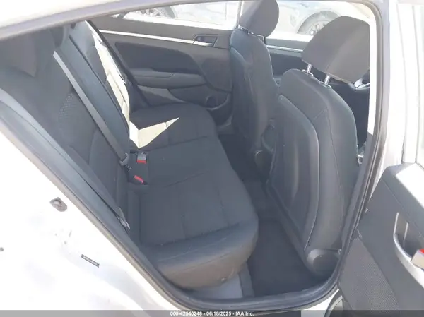 5NPD84LF8KH429023 2019 HYUNDAI ELANTRA - Image 8