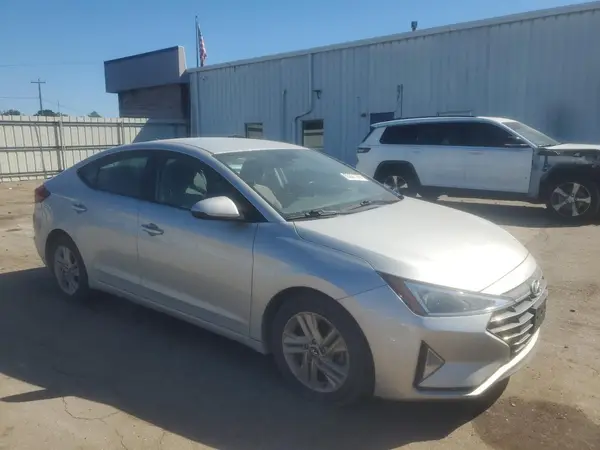 2019 HYUNDAI ELANTRA COPART lot 85881335 auction photo 4