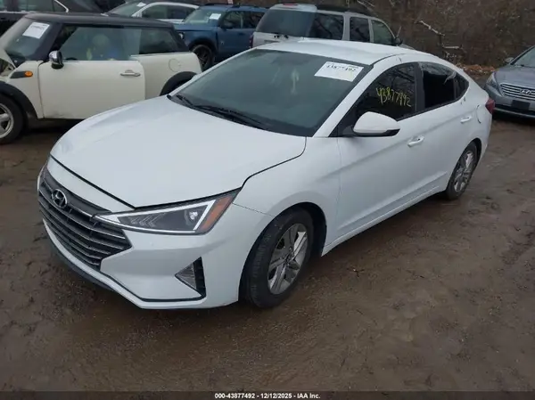 5NPD84LF8KH436635 2019 HYUNDAI ELANTRA - Image 2