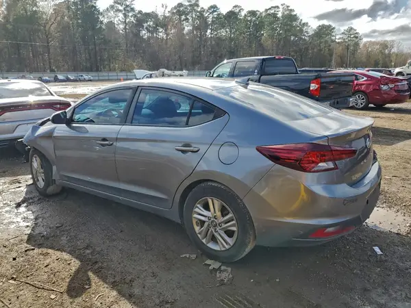 5NPD84LF8KH437199 2019 HYUNDAI ELANTRA - Image 2