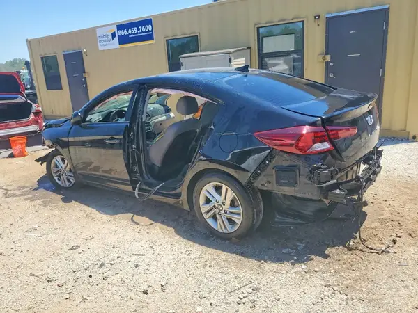 5NPD84LF8KH442757 2019 HYUNDAI ELANTRA - Image 2
