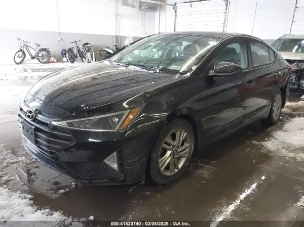 5NPD84LF8KH443942 2019 HYUNDAI ELANTRA - Image 2