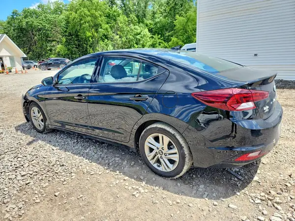 5NPD84LF8KH445996 2019 HYUNDAI ELANTRA - Image 2
