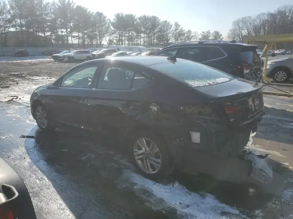 5NPD84LF8KH446484 2019 HYUNDAI ELANTRA - Image 2