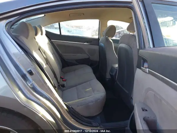 5NPD84LF8KH446839 2019 HYUNDAI ELANTRA - Image 8