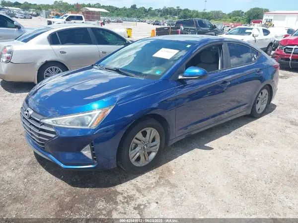 5NPD84LF8KH448283 2019 HYUNDAI ELANTRA - Image 2