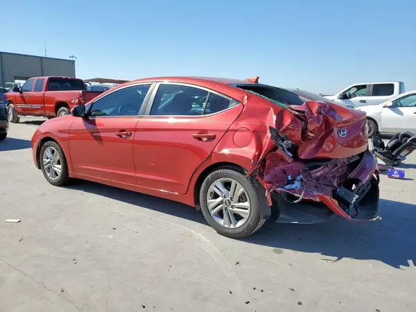 5NPD84LF8KH451748 2019 HYUNDAI ELANTRA - Image 2