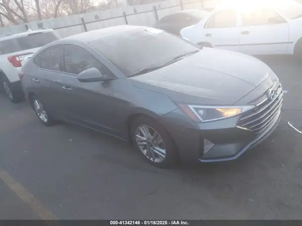 5NPD84LF8KH453547 2019 HYUNDAI ELANTRA - Image 1