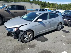 5NPD84LF8KH454584 2019 HYUNDAI ELANTRA