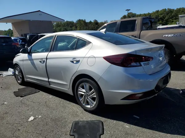 5NPD84LF8KH454584 2019 HYUNDAI ELANTRA - Image 2
