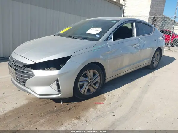 5NPD84LF8KH454682 2019 HYUNDAI ELANTRA - Image 2