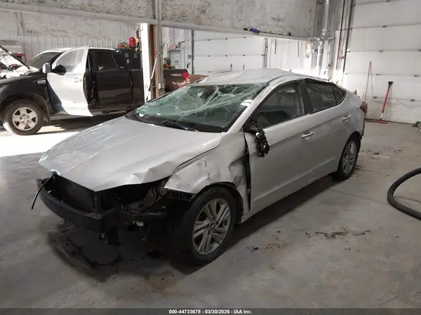 5NPD84LF8KH458666 2019 HYUNDAI ELANTRA - Image 2