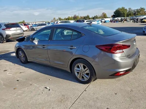 5NPD84LF8KH459560 2019 HYUNDAI ELANTRA - Image 2