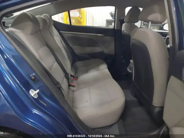 5NPD84LF8KH460868 2019 HYUNDAI ELANTRA - Image 8