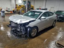 5NPD84LF8KH463432 2019 HYUNDAI ELANTRA