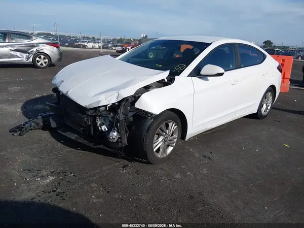 5NPD84LF8KH463897 2019 HYUNDAI ELANTRA - Image 2