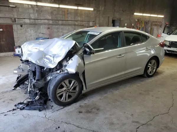 5NPD84LF8KH466928 2019 HYUNDAI ELANTRA - Image 1