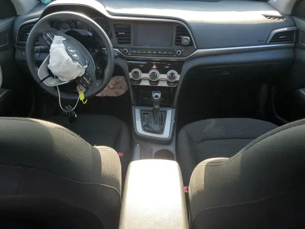 5NPD84LF8KH466928 2019 HYUNDAI ELANTRA - Image 8