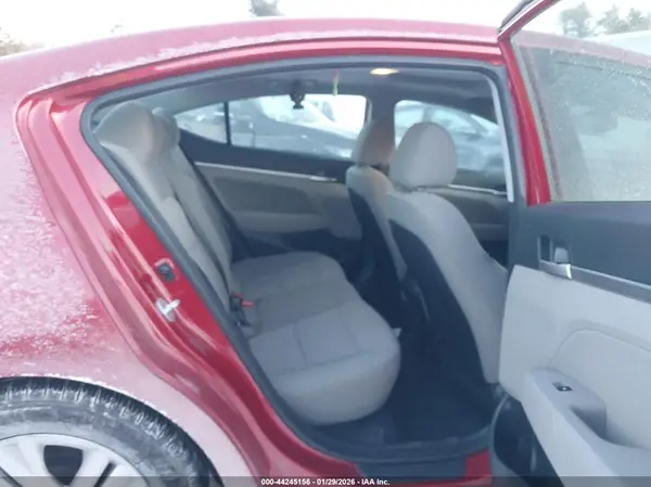 5NPD84LF8KH469067 2019 HYUNDAI ELANTRA - Image 8