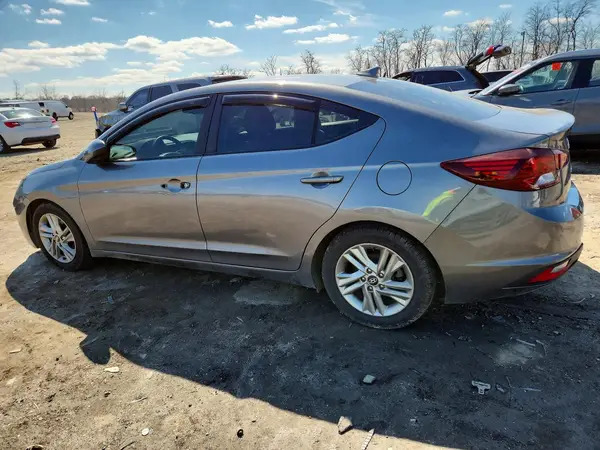 5NPD84LF8KH470834 2019 HYUNDAI ELANTRA - Image 2