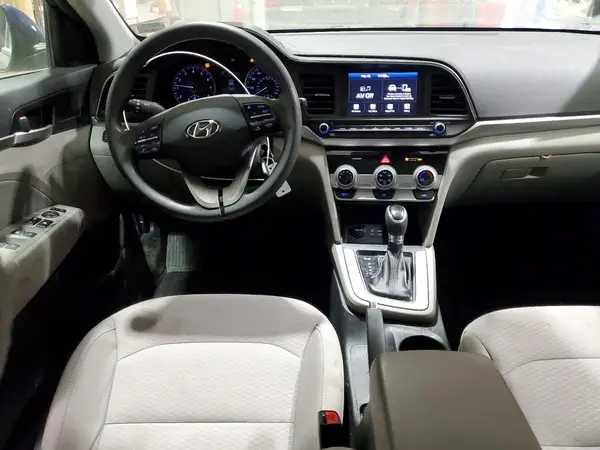 5NPD84LF8KH471093 2019 HYUNDAI ELANTRA - Image 8