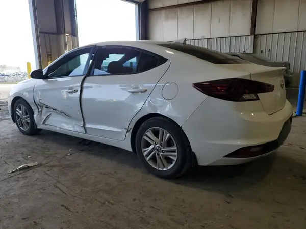 5NPD84LF8KH475418 2019 HYUNDAI ELANTRA - Image 2