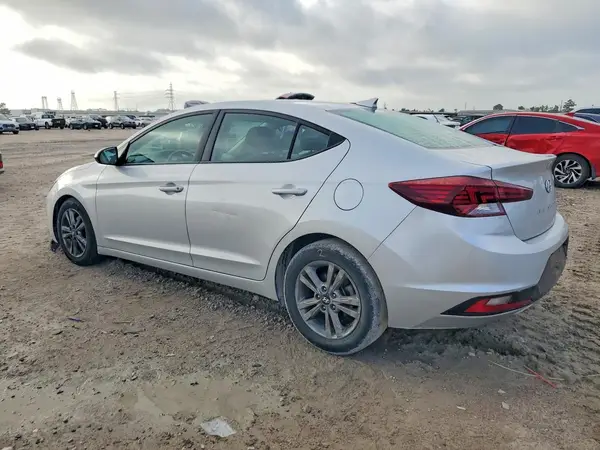 5NPD84LF8KH480652 2019 HYUNDAI ELANTRA - Image 2