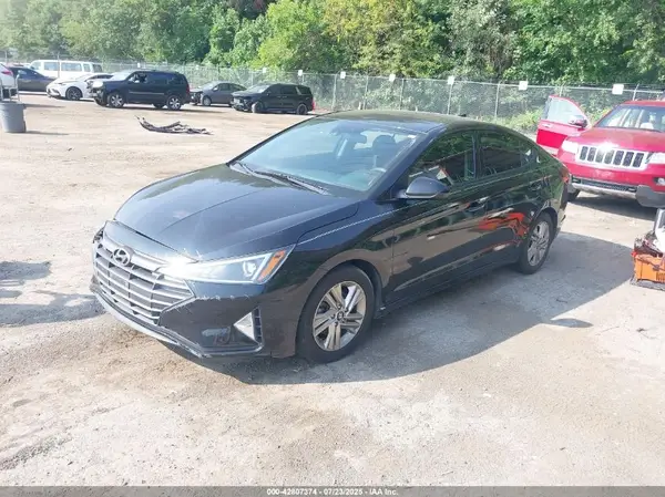 5NPD84LF8KH482515 2019 HYUNDAI ELANTRA - Image 2