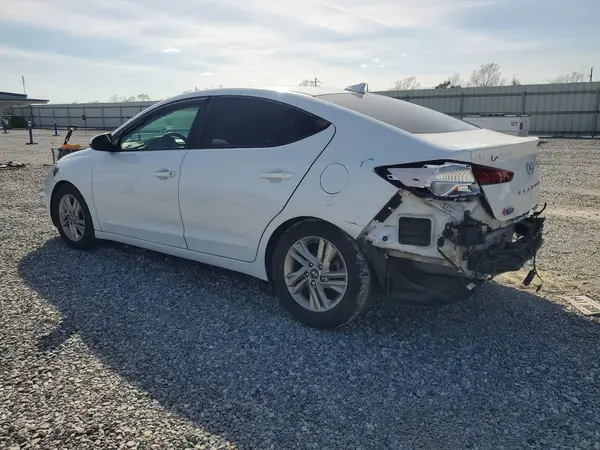 5NPD84LF8KH482904 2019 HYUNDAI ELANTRA - Image 2