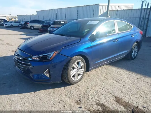5NPD84LF8KH486497 2019 HYUNDAI ELANTRA - Image 2
