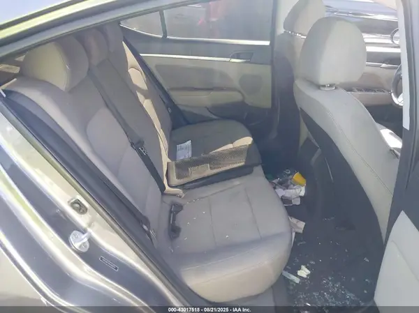 5NPD84LF8KH486791 2019 HYUNDAI ELANTRA - Image 8