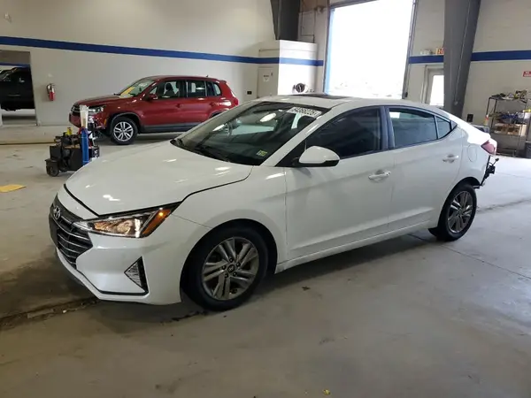 5NPD84LF8KH492297 2019 HYUNDAI ELANTRA - Image 1