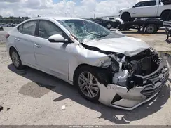 5NPD84LF8LH498781 2020 HYUNDAI ELANTRA