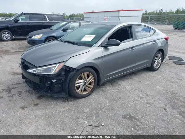 5NPD84LF8LH499767 2020 HYUNDAI ELANTRA - Image 2