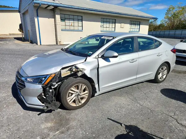5NPD84LF8LH501520 2020 HYUNDAI ELANTRA - Image 1
