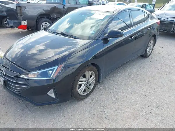 5NPD84LF8LH502036 2020 HYUNDAI ELANTRA - Image 2