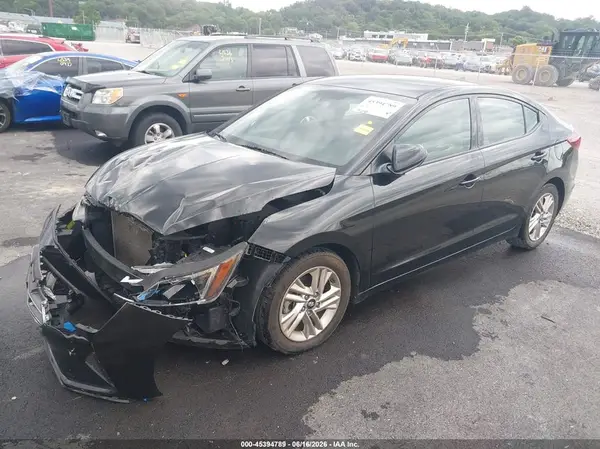 5NPD84LF8LH510945 2020 HYUNDAI ELANTRA - Image 2