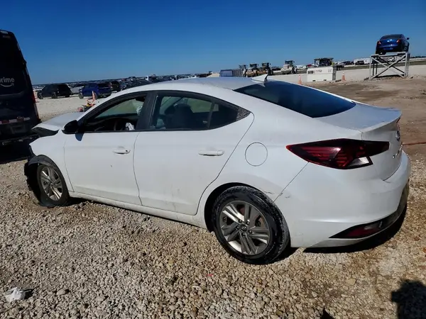 5NPD84LF8LH513375 2020 HYUNDAI ELANTRA - Image 2