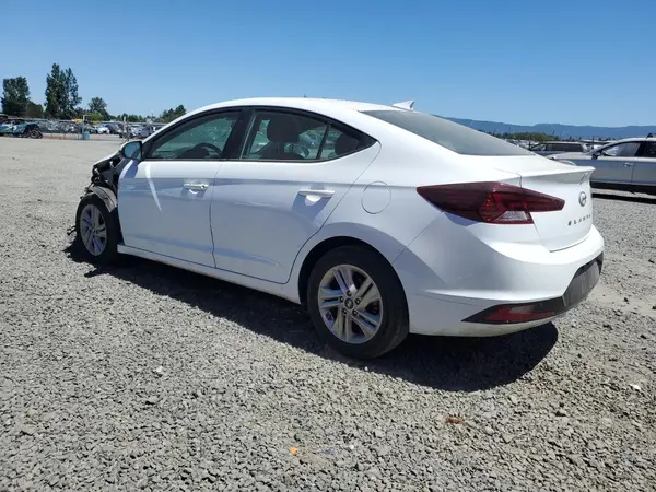 5NPD84LF8LH521105 2020 HYUNDAI ELANTRA - Image 2