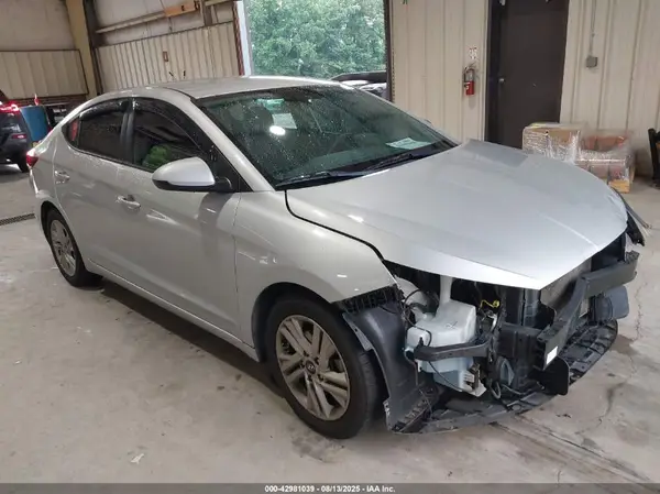 5NPD84LF8LH523226 2020 HYUNDAI ELANTRA - Image 1